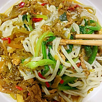 #鸡汁入家宴 感恩正当“食”#酸菜肉丝面，这一碗好满足！的做法图解5