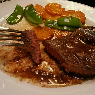 黑椒牛排