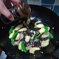 玉米笋炒甜豆的做法图解9
