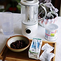奶茶自制的才是王道，红豆奶茶来一杯！#厨房有维达洁净超省心#的做法图解1