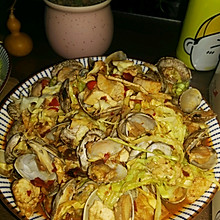 蛤蜊豆腐炖包菜