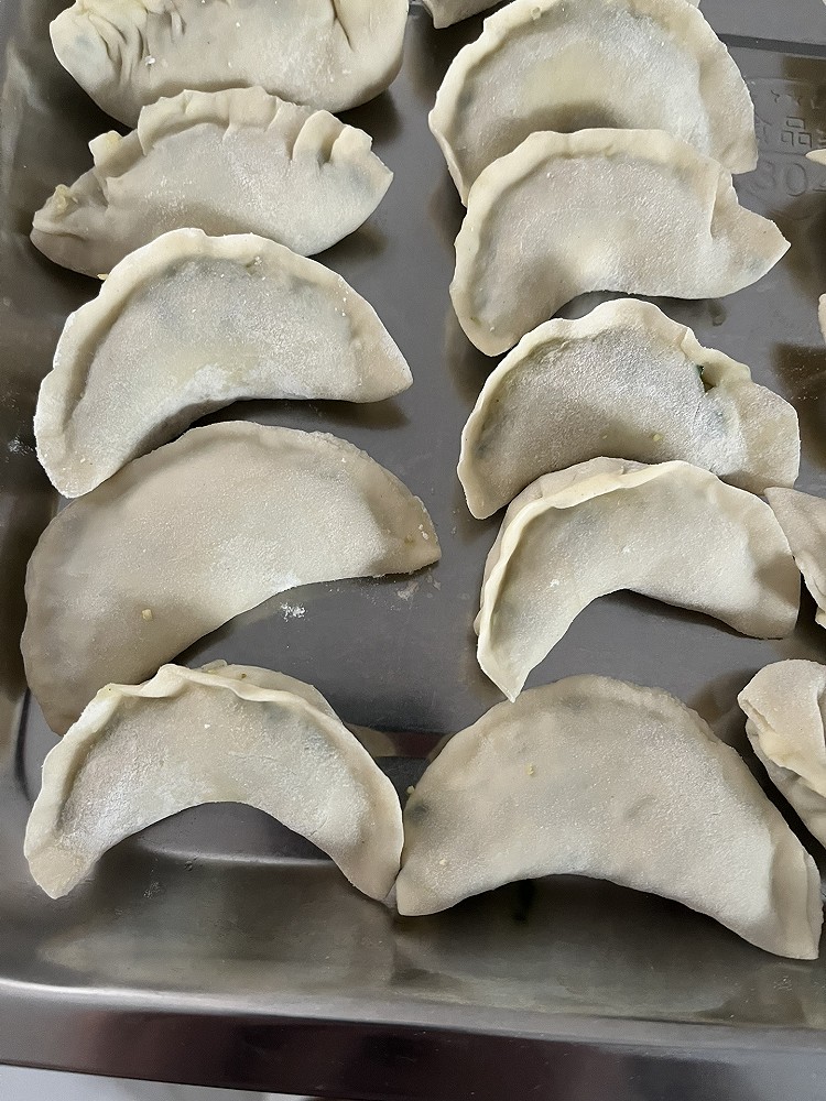 素饺子（韭菜粉条鸡蛋豆腐馅）的做法
