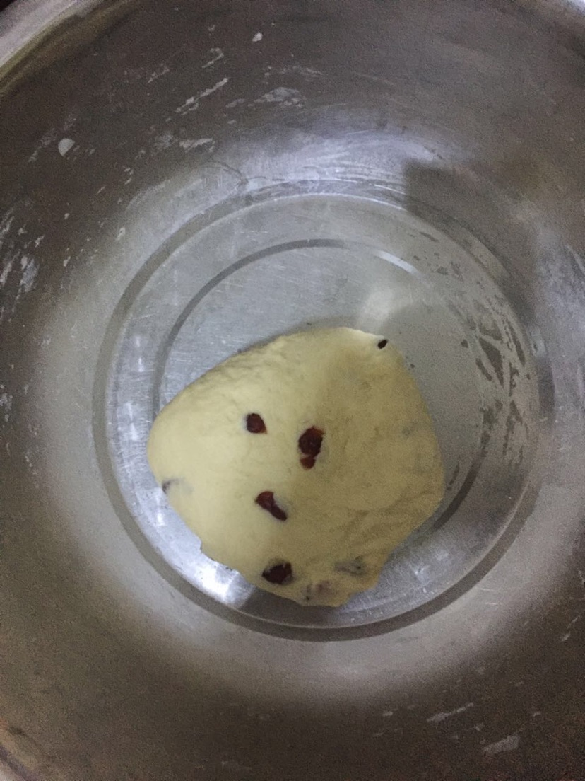 蜂蜜蔓越梅吐司的做法图解2