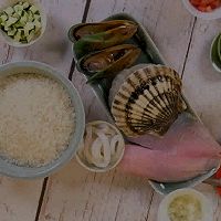 西班牙海鲜烩饭的做法图解1