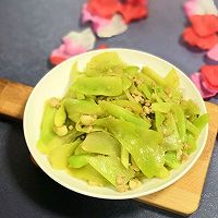 十分钟搞定的快手菜—肉末炒莴笋的做法图解5
