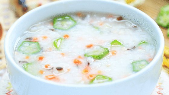 鲜鱼秋葵粥的做法图解7