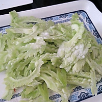 家常菜之苦瓜炒肉的做法图解6