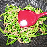 #我心中的冬日限定#蒜苔炒香干的做法图解8