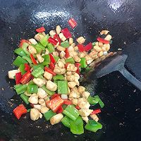 #以美食的名义说爱她#彩椒鸡肉丁的做法图解5