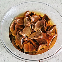 家乡萝卜干炒五花肉的做法图解1