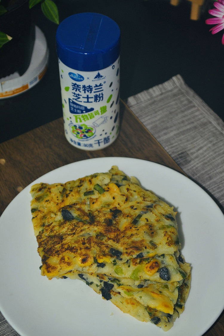 芝士墨鱼肠粟米煎饼的做法