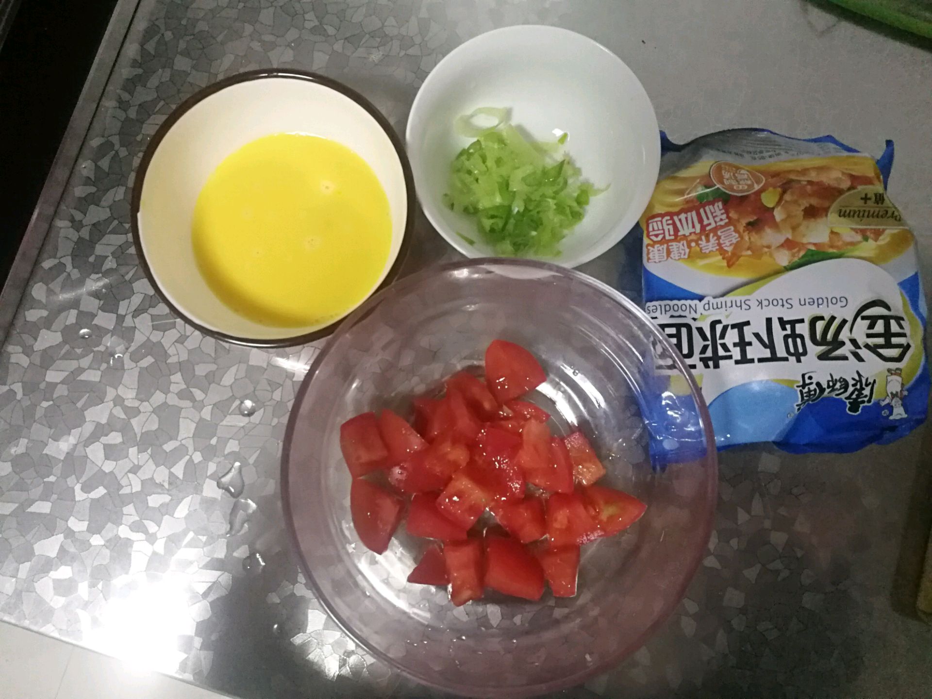 西红柿鸡蛋面怎么做_西红柿鸡蛋面的做法_豆果美食