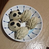 熊猫小刺猬豆沙包的做法图解9