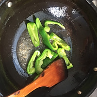 青椒炒鸭肉的做法图解13