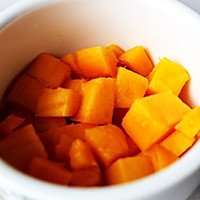 清爽芒果小圆子的做法图解2