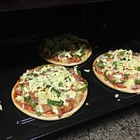 蔬菜培根香脆薄披萨的做法图解7