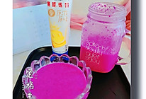 #在夏日饮饮作乐#香甜火龙果奶昔的做法