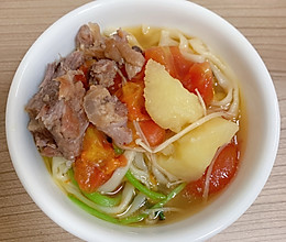 压锅牛尾汤面的做法