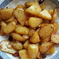 黑椒煎土豆的做法图解1