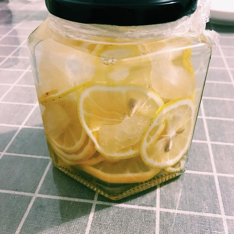 柠檬酒的做法