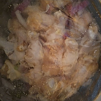 鳞片炸鸡(自制肯德基炸鸡)的做法图解3