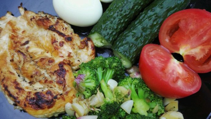 高蛋白健身消脂