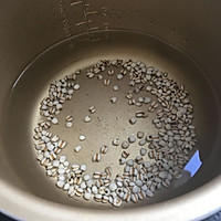 雪梨荸荠薏米糖水的做法图解2