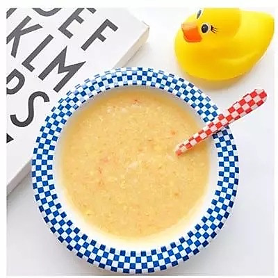 土豆胡萝卜肉泥蛋黄粥的做法