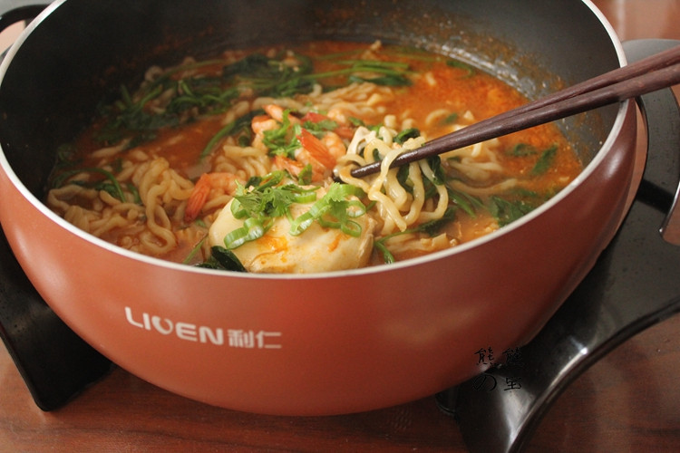 茄汁热汤面——利仁电火锅试用菜谱之二的做法