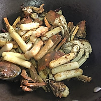 毛蟹炒年糕的做法图解8