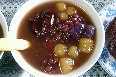 自制椰汁／红豆芋圆（紫薯南瓜红薯）