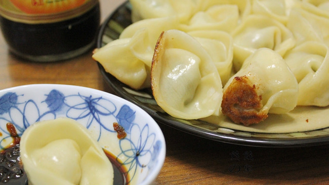 香煎菜肉大馄饨——利仁电火锅试用菜谱之三的做法