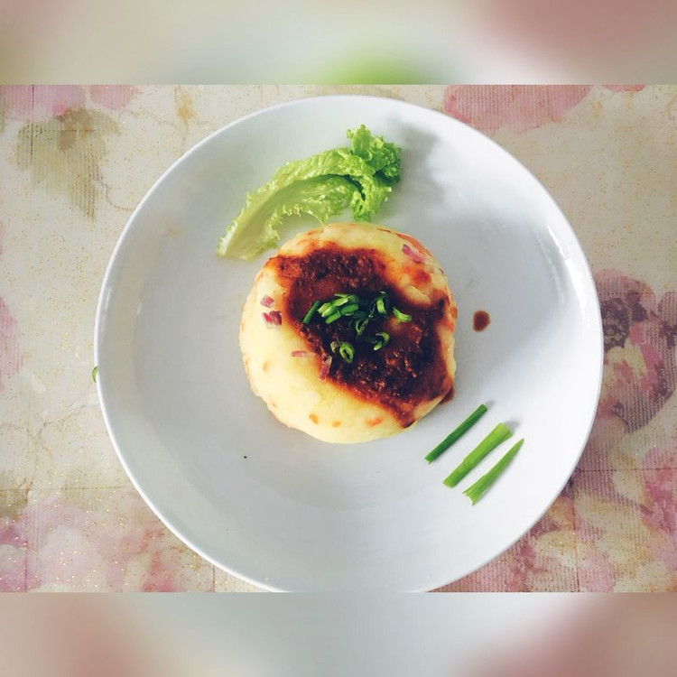 鸡蛋酱土豆泥的做法