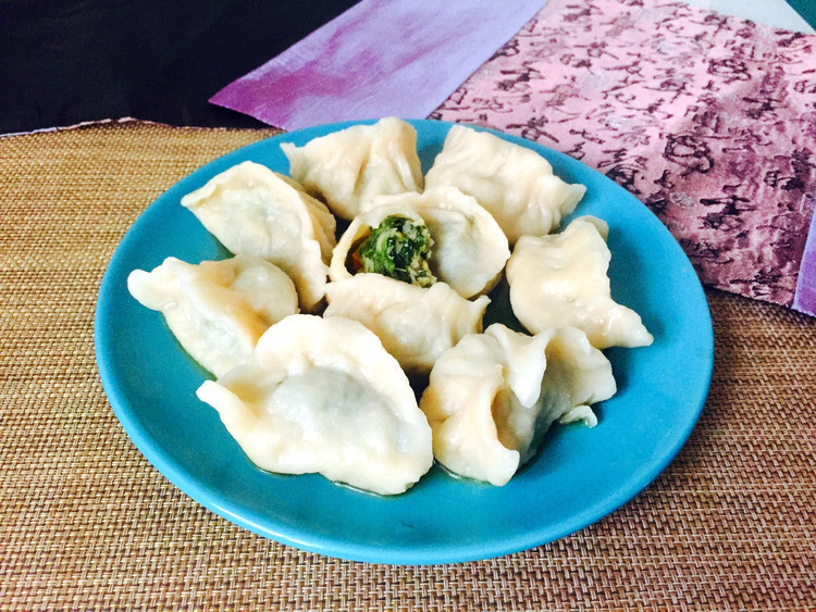 荠菜猪肉饺子的做法