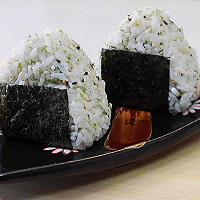 保证春游不会掉队的，加拿大北极虾三角饭团的做法图解11