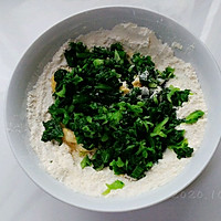 椒盐蛋香虾菜饼的做法图解4