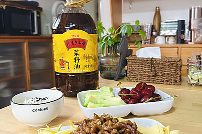 京酱肉丝