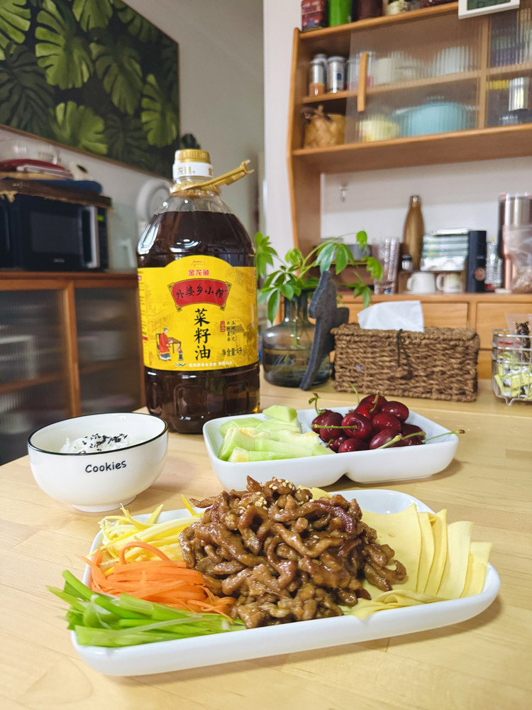 京酱肉丝的做法
