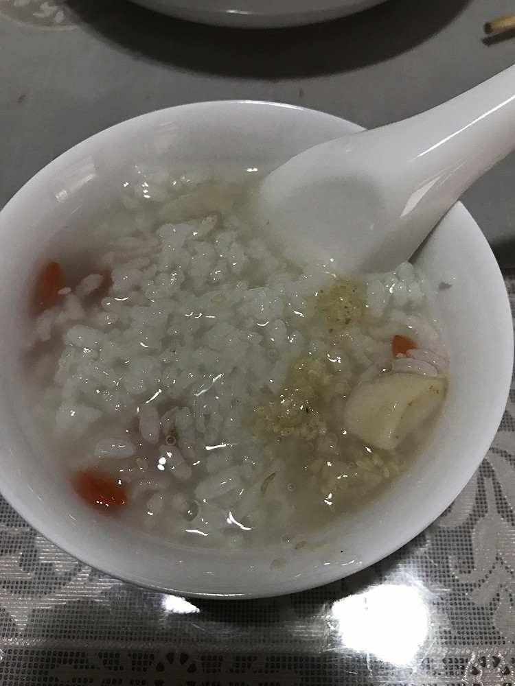 白芝麻大米粥的做法