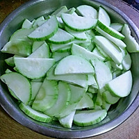 清炒丝瓜的做法图解1