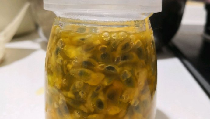 百香果蜂蜜柠檬饮