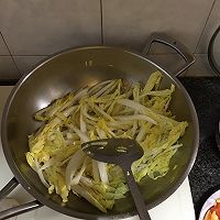 醋溜白菜的做法图解2