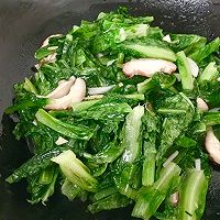 低热量，高营养-香菇油麦菜的做法图解6