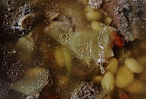 猪骨扁豆枸杞汤的做法
