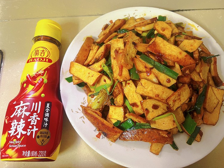 香干炒蒜苗的做法