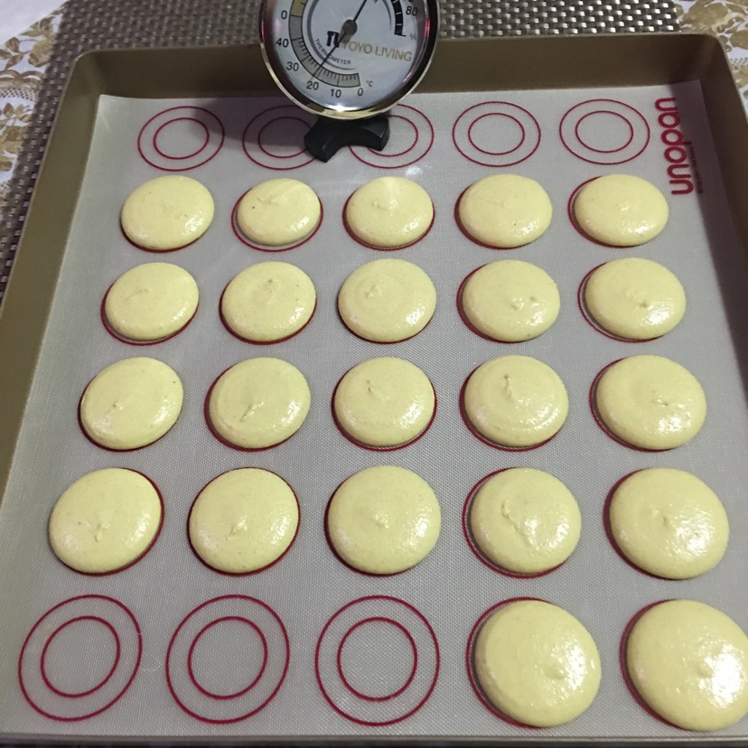 法式马卡龙(面饼)的做法图解17