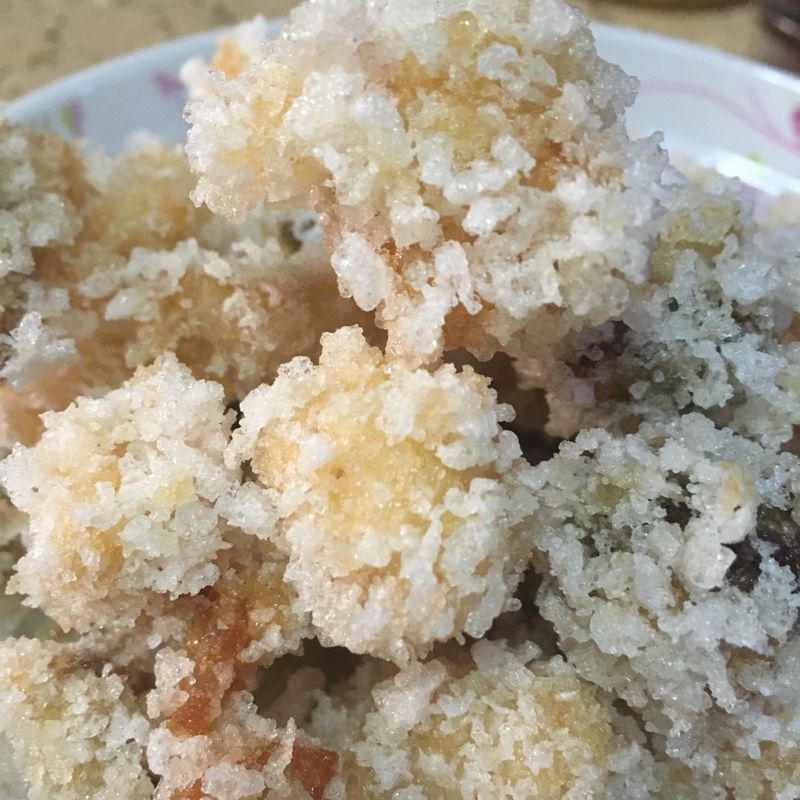 Fried fish with bread bran