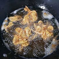 #憋在家里吃什么#香酥小河虾的做法图解6