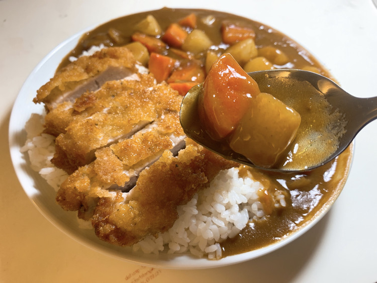 极简｜日式咖喱猪扒饭的做法