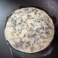 #刘畊宏女孩减脂饮食#梅菜卷饼的做法图解6